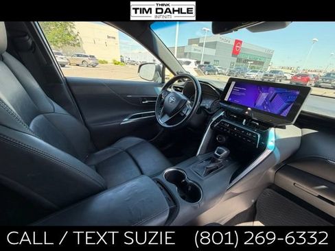 Used 2023 Toyota Venza XLE AWD/4WD image 20
