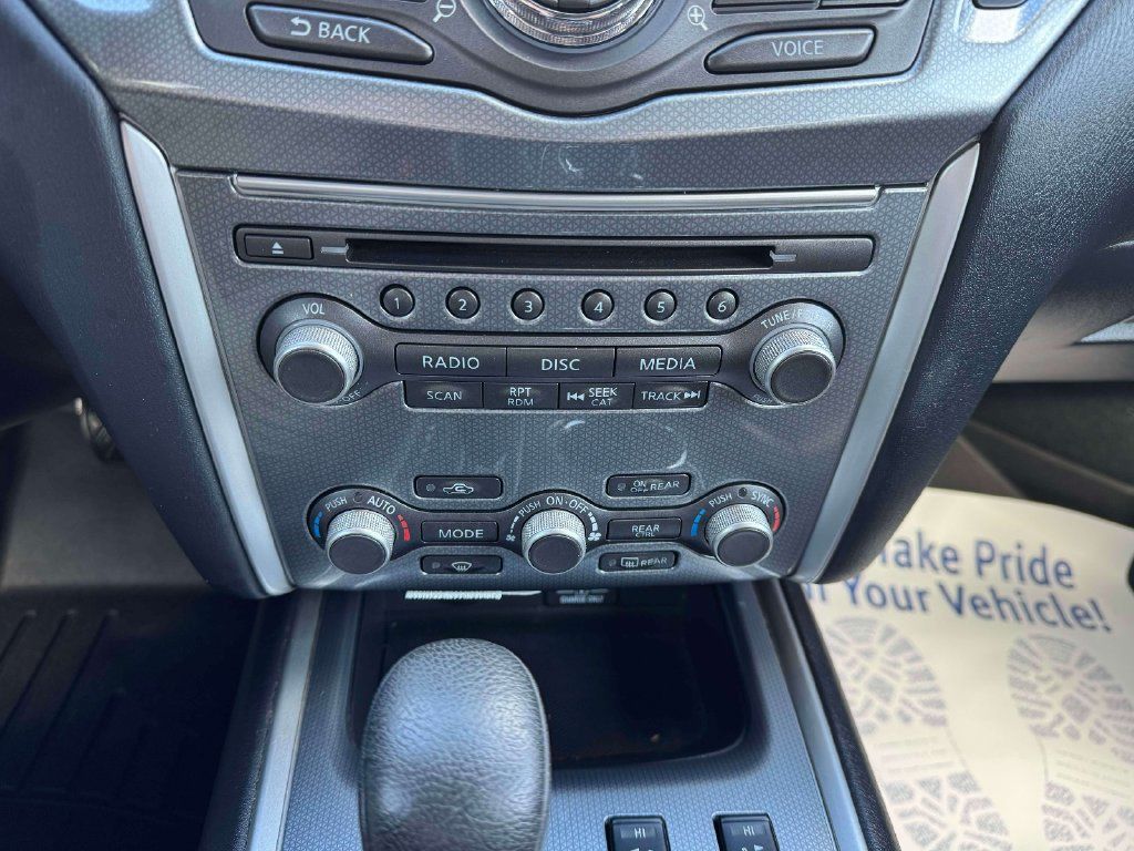 Used 2020 Nissan Pathfinder SL w/ Cargo Package AWD/4WD image 29