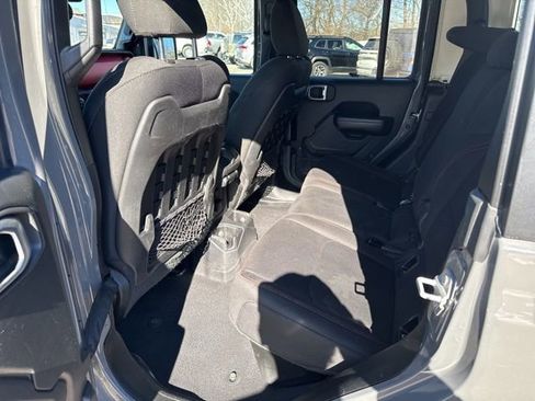 Used 2020 Jeep Gladiator Rubicon image 20