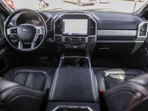 Used 2022 Ford F350 Platinum w/ FX4 Off-Road Package image 29