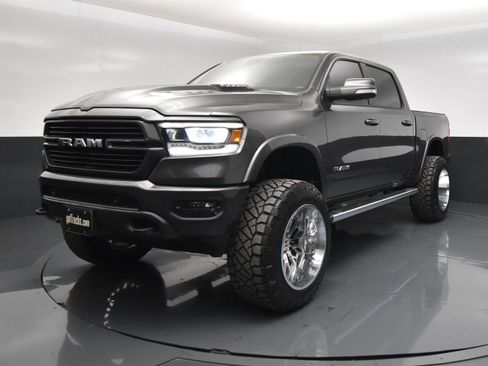 Used 2020 RAM 1500 Laramie w/ Sport Appearance Package AWD/4WD image 2
