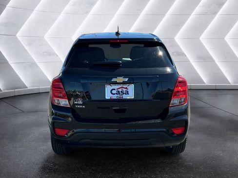 Used 2020 Chevrolet Trax LS w/ Tint and Cruise Package image 9