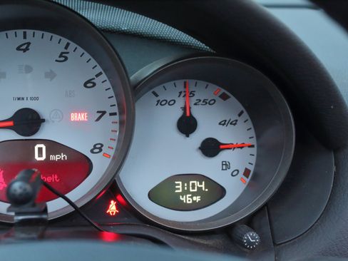 Used 2005 Porsche Boxster S image 47