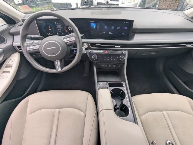 Used 2025 Hyundai Sonata SEL FWD image 15