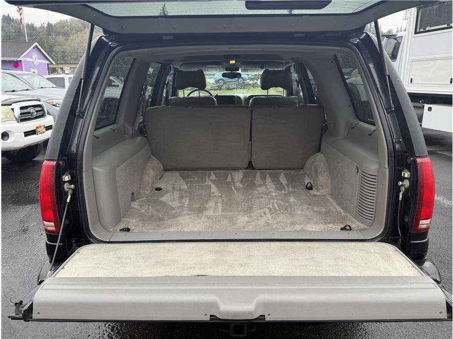 Used 1999 GMC Yukon Denali AWD/4WD image 13