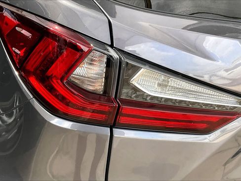 Used 2019 Lexus RX 350 AWD w/ Navigation Package image 29