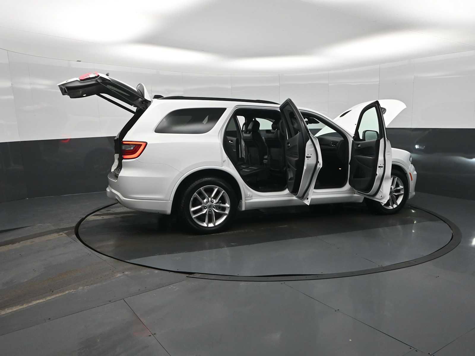 Used 2024 Dodge Durango R/T AWD/4WD image 34