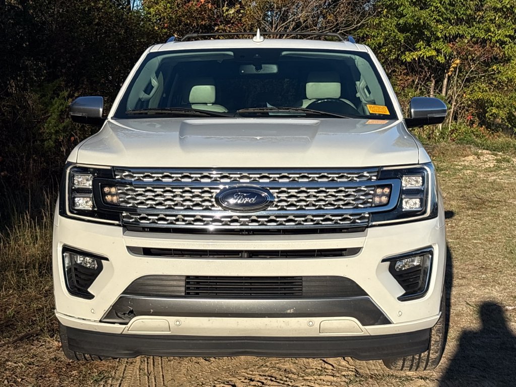 Used 2020 Ford Expedition Max Platinum RWD image 2
