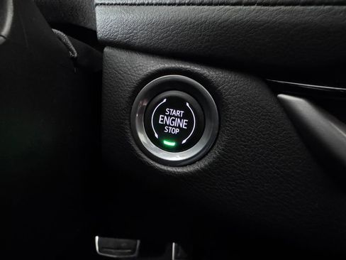 Certified 2024 Cadillac XT4 Sport AWD/4WD image 23