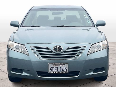 Used 2008 Toyota Camry LE image 3