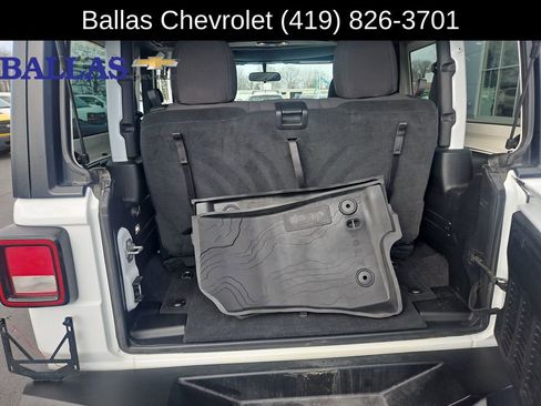 Used 2022 Jeep Wrangler Sport AWD/4WD image 26