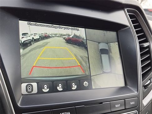 Used 2019 Hyundai Santa Fe XL image 14