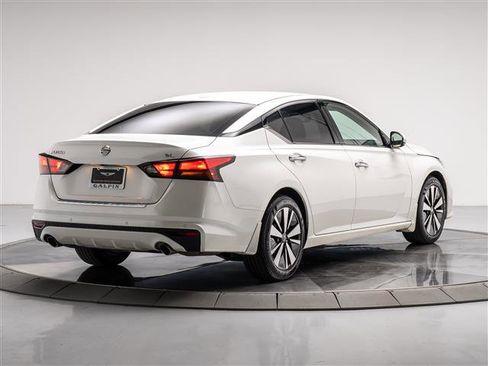 Used 2020 Nissan Altima 2.5 SL image 5