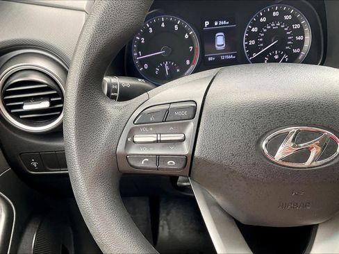 Used 2019 Hyundai Kona SE AWD/4WD image 23