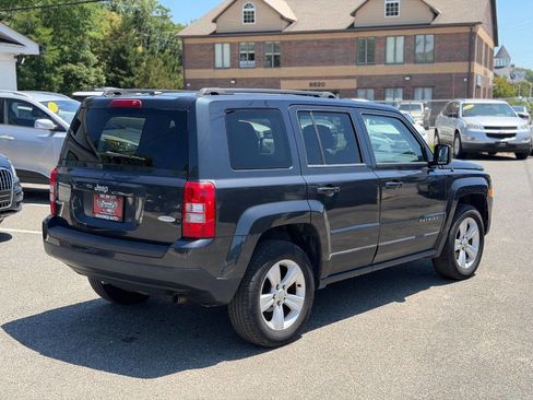 Used 2014 Jeep Patriot Latitude AWD/4WD image 45