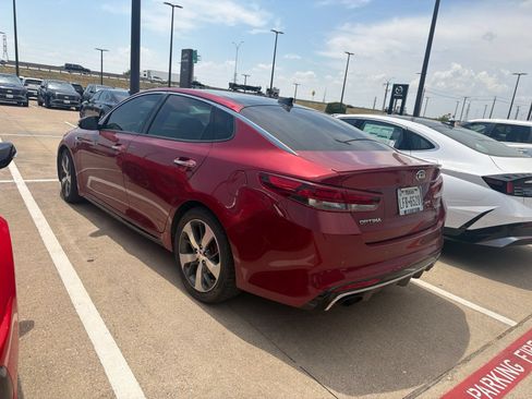 Used 2018 Kia Optima SX w/ Technology Package FWD image 8