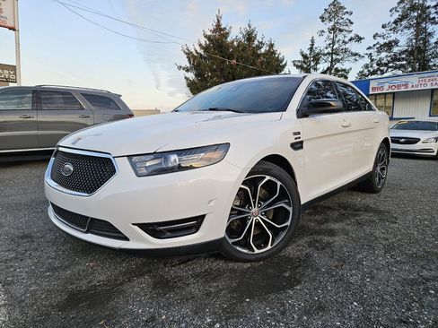 Used 2017 Ford Taurus SHO w/ Driver Assist Package image 1