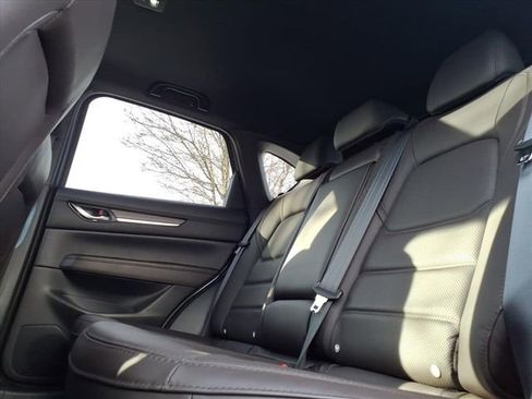 Used 2023 MAZDA CX-5 Signature image 15