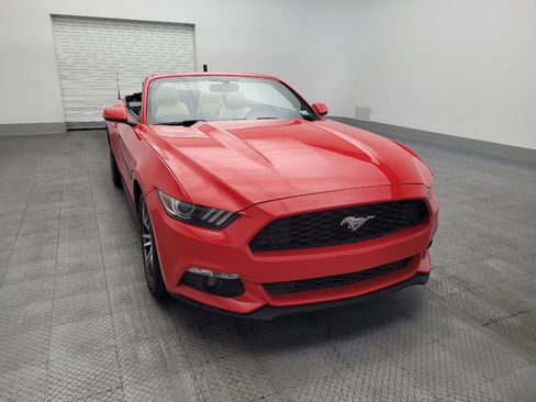 Used 2017 Ford Mustang Premium image 14