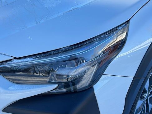 Certified 2023 Subaru Outback Touring XT image 8