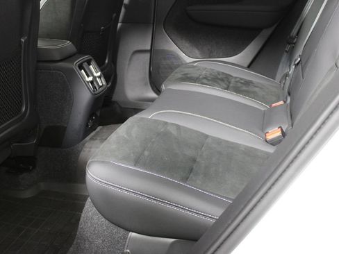 Used 2023 Volvo C40 P8 Recharge Ultimate w/ Protection Package Premier AWD/4WD image 34