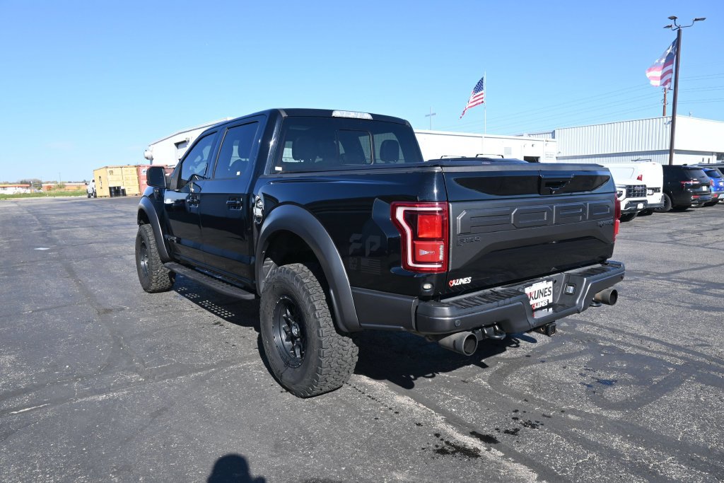 Used 2018 Ford F150 Raptor w/ Equipment Group 802A Luxury AWD/4WD image 13