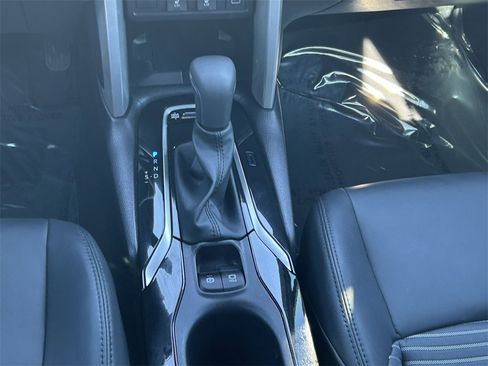 Used 2025 Toyota Corolla Cross AWD Hybrid image 21