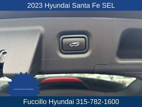Used 2023 Hyundai Santa Fe SEL w/ Premium Package image 11