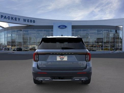 New 2026 Ford Explorer Active image 7