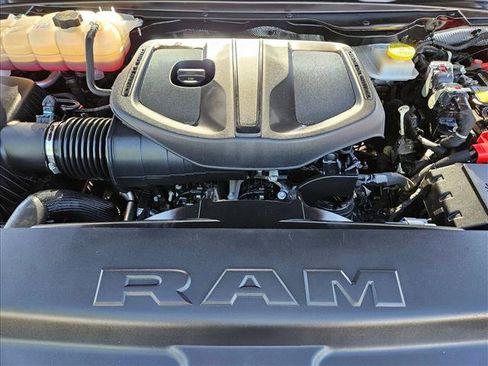 Used 2025 RAM 1500 Warlock AWD/4WD image 27