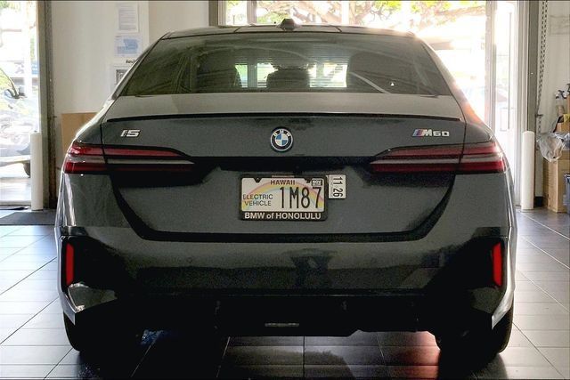 Certified 2024 BMW i5 M60 w/ Premium Package AWD/4WD image 4