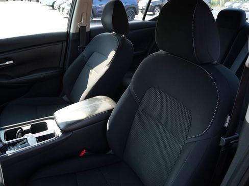 Used 2020 Nissan Sentra S FWD image 11