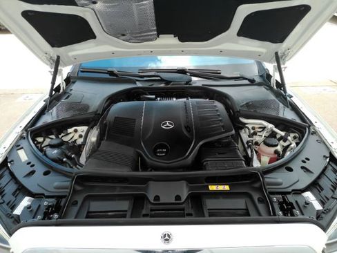 Used 2022 Mercedes-Benz S 500 4MATIC w/ AMG Line Package image 58