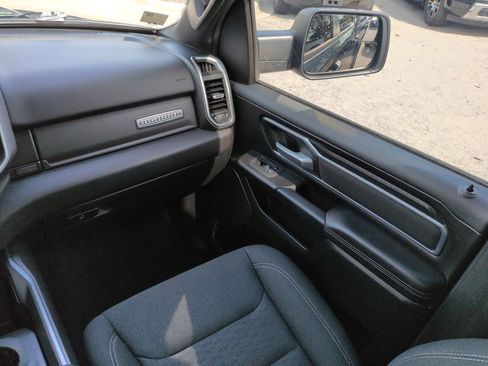 Used 2025 RAM 1500 Big Horn RWD image 17