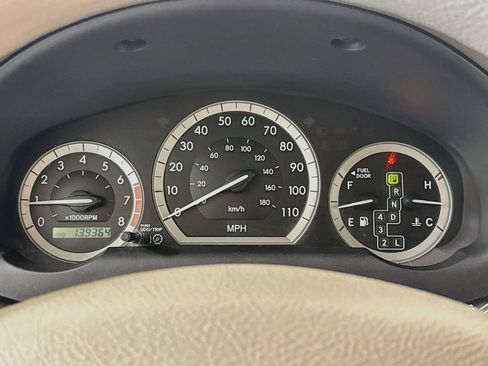 Used 2009 Toyota Sienna CE FWD image 13