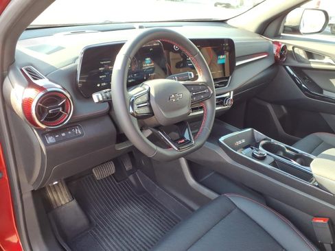 Certified 2025 Chevrolet Equinox RS image 24