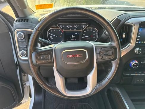 Used 2021 GMC Sierra 1500 Elevation w/ LPO, Elevation Black Package AWD/4WD image 16
