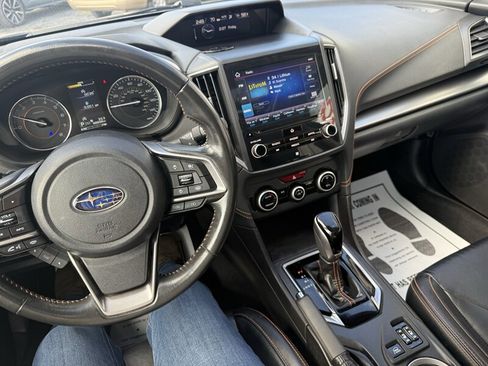 Used 2023 Subaru Crosstrek 2.5i Limited w/ Moonroof Package image 14