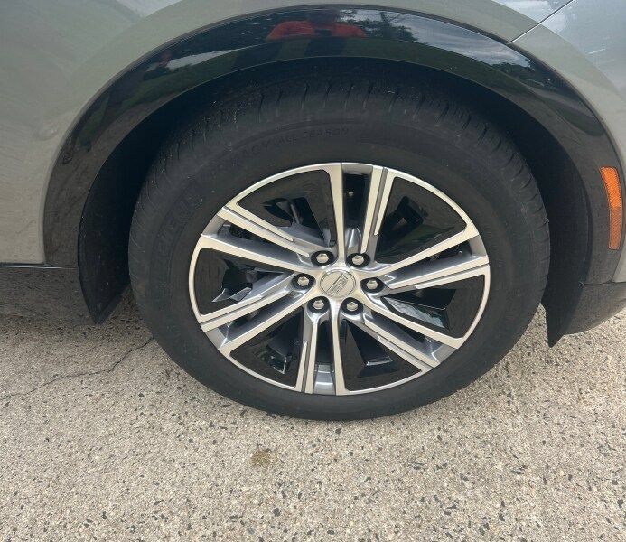 Certified 2024 Cadillac Lyriq Luxury AWD/4WD image 10