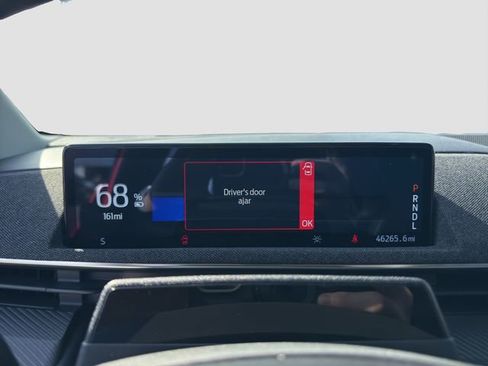 Used 2023 Ford Mustang Mach-E Premium image 11