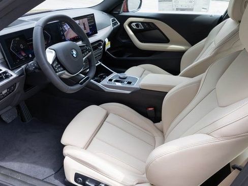 New 2025 BMW 230i Coupe w/ Premium Package RWD image 2