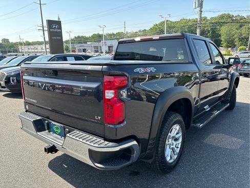 Certified 2022 Chevrolet Silverado 1500 LT AWD/4WD image 31