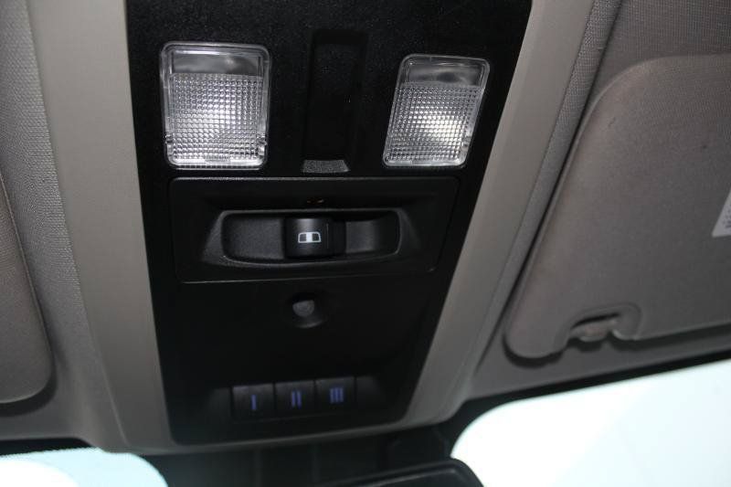 Used 2017 RAM 1500 Big Horn RWD image 32