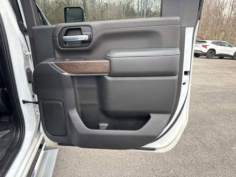 Used 2022 GMC Sierra 2500 Denali image 20