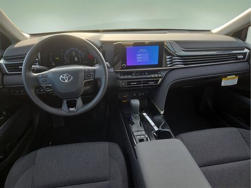 New 2026 Toyota Camry LE image 14