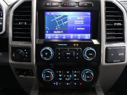 Used 2019 Ford F250 Lariat w/ Lariat Value Package AWD/4WD image 55