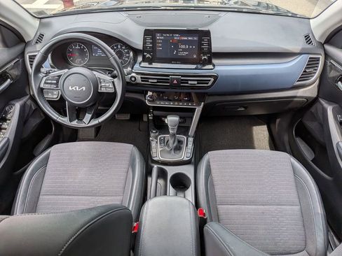 Used 2023 Kia Seltos S image 19