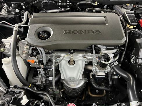 Used 2025 Honda Civic Sport image 30