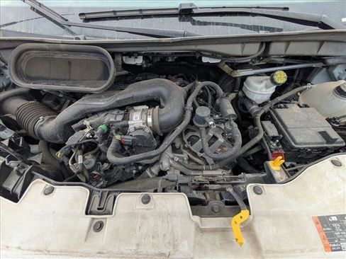 Used 2023 Ford Transit 350 XLT image 18