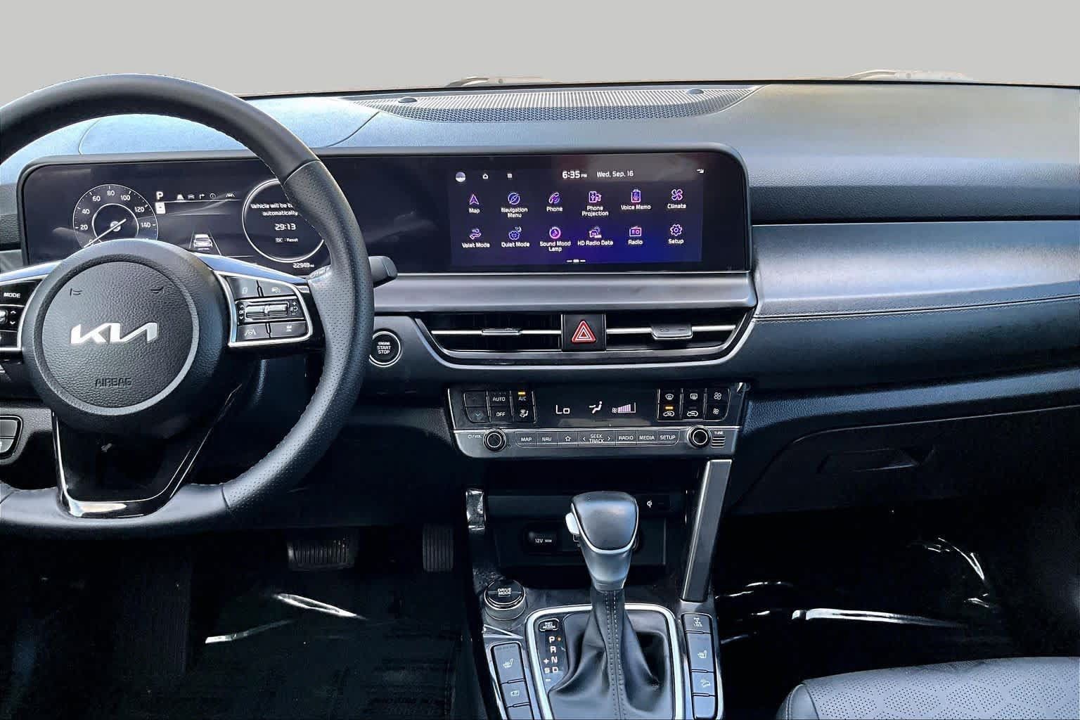 Used 2024 Kia Seltos SX AWD/4WD image 7